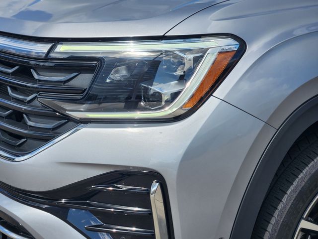 2024 Volkswagen Atlas 2.0T SEL Premium R-Line  at Gullo Toyota