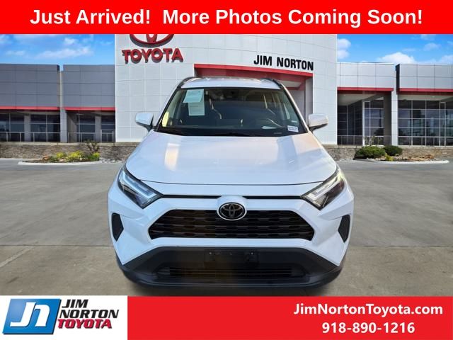 Used 2024 Toyota RAV4 XLE with VIN 2T3W1RFV8RW344361 for sale in Northfield, Minnesota