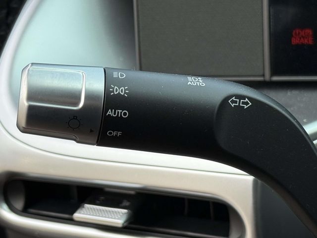 New 2026 Gray Hyundai SE image 26