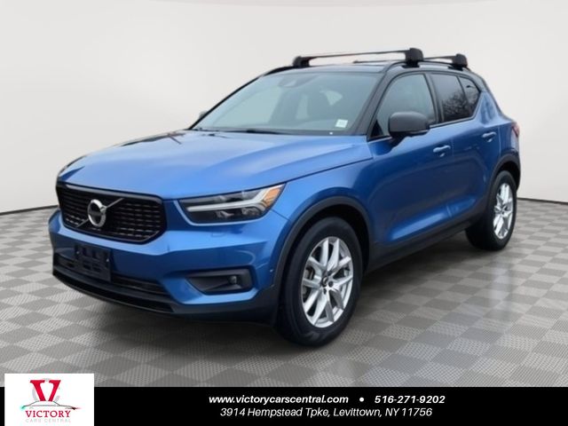 Bursting Blue Metallic 2021 Volvo XC40 T5 R-Design AWD SUV / Crossover All-Wheel Drive Automatic