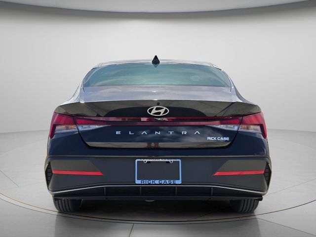 2026 Hyundai Elantra - $22,659
