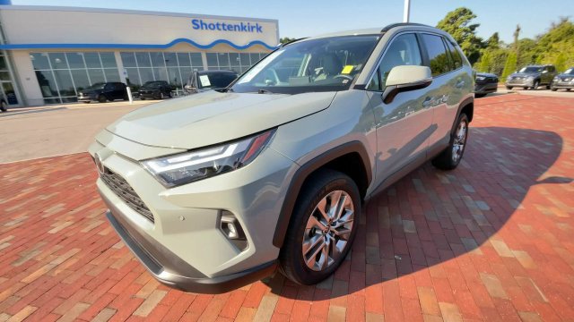 Used 2022 Toyota RAV4 SUV