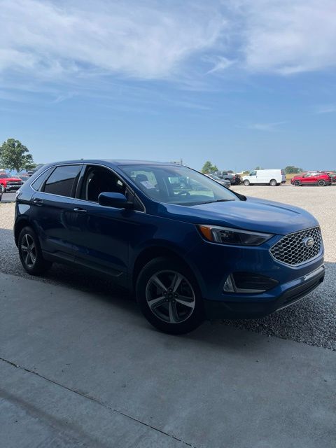 Blue Metallic 2024 Ford Edge SUV / Crossover All-Wheel Drive 8-Speed Automatic