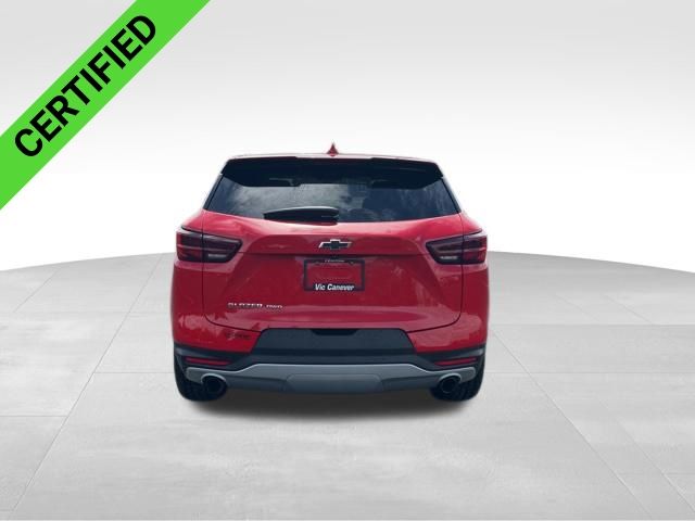 View vehicle photo 5