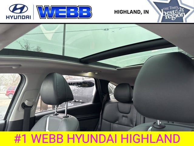 Used 2023 Black Hyundai Limited image 20