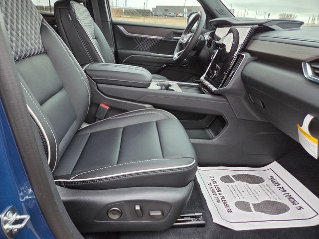 2026 GMC Acadia Denali AWD