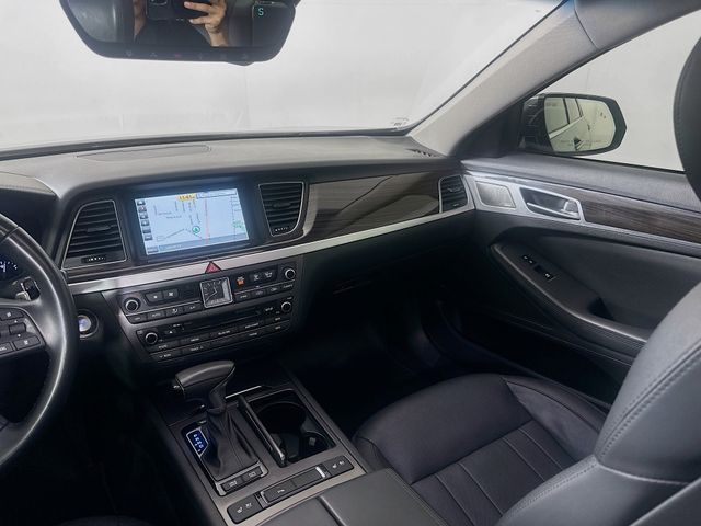 Thumbnail: 2018 Genesis G80 - 24