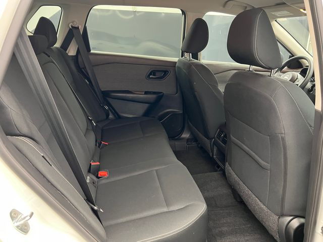 2023 Glacier White Nissan Rogue S FWD SUV