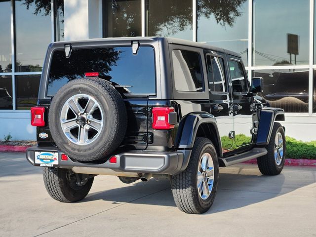 2022 Jeep Wrangler Unlimited Sahara 7