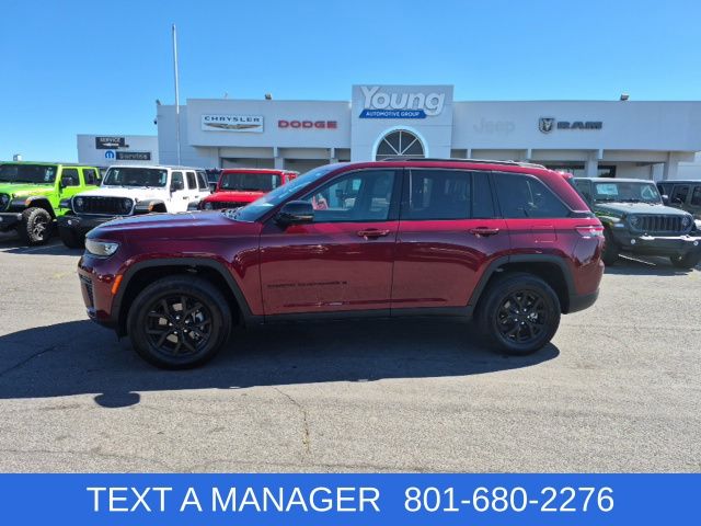 Velvet Red Pearlcoat 2026 Jeep Grand Cherokee Altitude 4WD SUV / Crossover Four-Wheel Drive 8-Speed Automatic