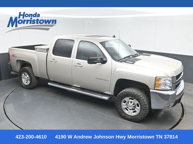 Silver Birch Metallic 2008 Chevrolet Silverado 2500HD Pickup Truck Four-Wheel Drive 6-Speed Automatic