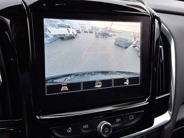 2023 Chevrolet Traverse LT photo