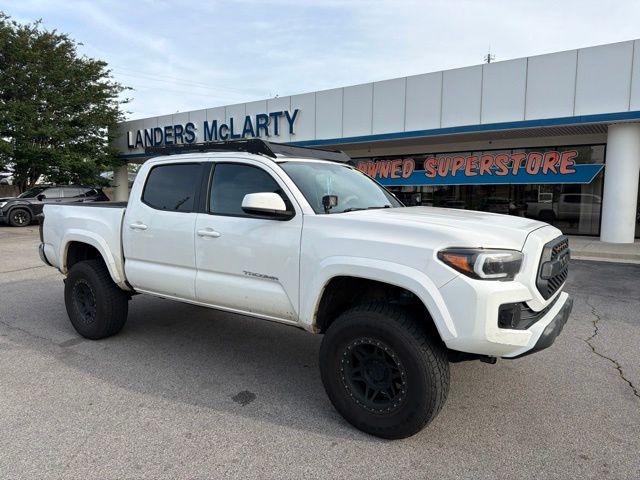 Super White 2017 Toyota Tacoma Pickup Truck Four-Wheel Drive 6-Speed Automatic
