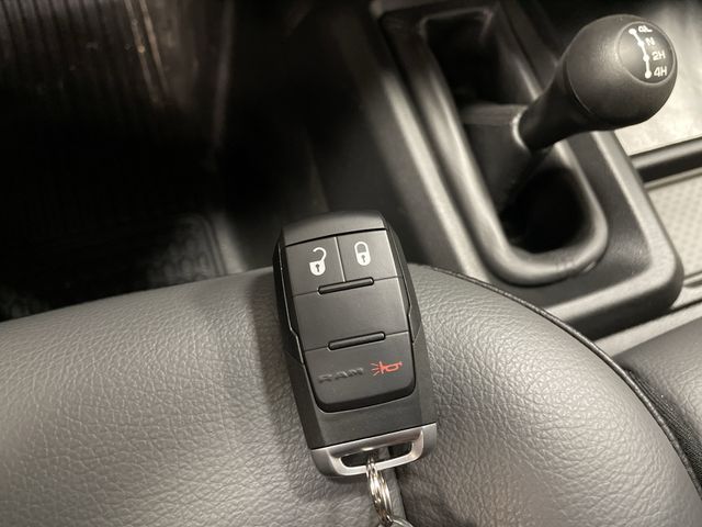 2024 RAM 3500 Tradesman - Photo 34