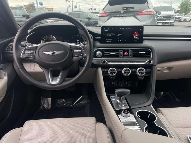 2023 Genesis G70 2.0T 14