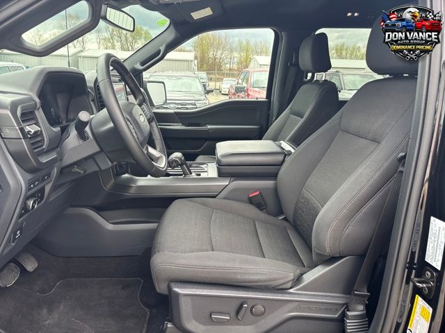 Black Metallic 2024 Ford F-150 XLT SuperCrew 4WD Pickup Truck Four-Wheel Drive Automatic