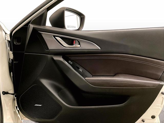 2017 Mazda Mazda3 Grand Touring White at Rochrich Mazda