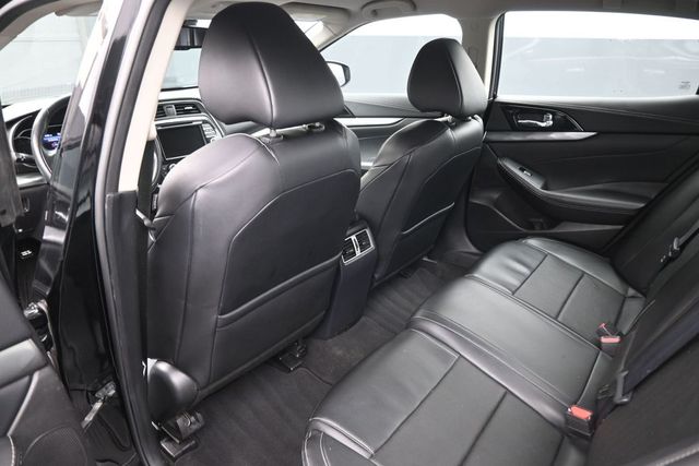 Used 2023 Nissan Maxima Sedan
