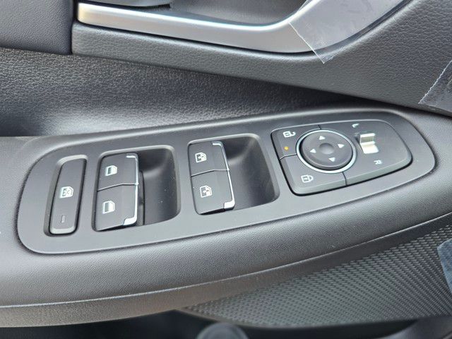 Sonata Hybrid SEL