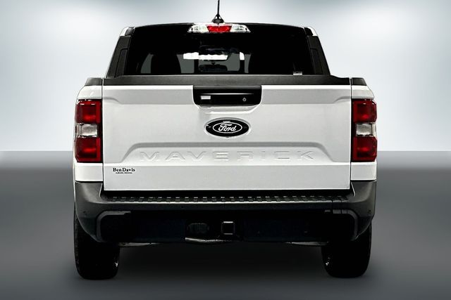 View vehicle photo 4