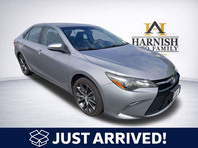 Celestial Silver Metallic 2016 Toyota Camry XSE Sedan Front-Wheel Drive 6-Speed Automatic