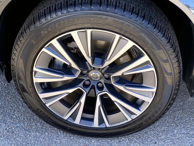 2022 Volvo XC90 T6 Momentum Gray Metallic - Grieco Acura - Image 31