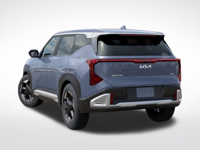 2027 Kia Seltos S - Image 4