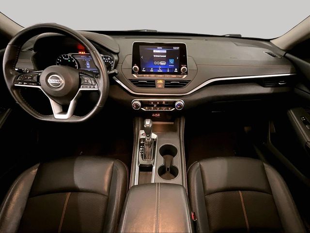 2021 Nissan Altima 2.5 SR Black at Bob Ruth Ford