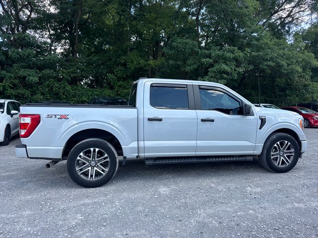 Used 2022 White Ford XL image 6
