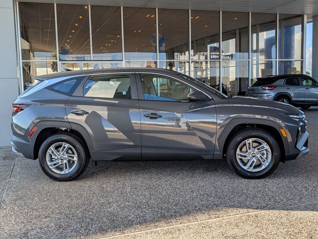 2026 Hyundai Tucson SE Gray at Baytown Hyundai