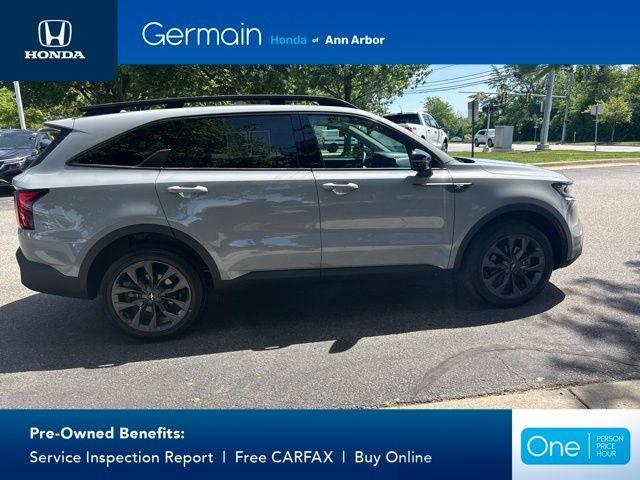 Used 2023 Wolf Gray Kia X-Line EX image 7