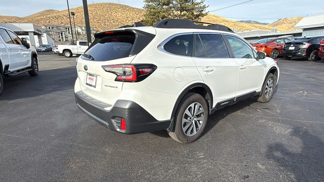 2022 Subaru Outback Premium 3