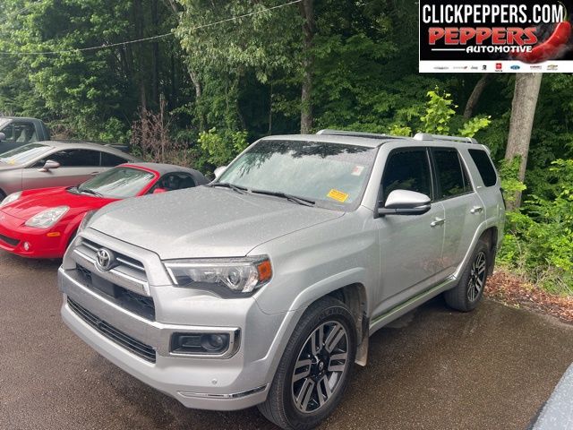 Classic Silver Metallic 2023 Toyota 4Runner Limited 4WD SUV / Crossover All-Wheel Drive 5-Speed Automatic