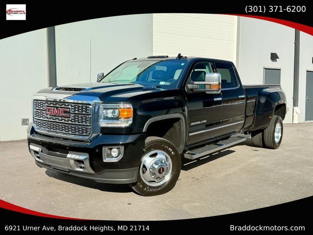 2018 GMC Sierra 3500HD Denali Crew Cab LB DRW 4WD