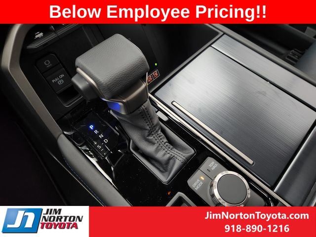 2026 Toyota Tundra Platinum - Photo 19