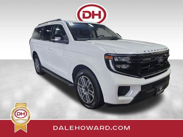White Metallic 2025 Ford Expedition Active 4WD SUV / Crossover Four-Wheel Drive Automatic