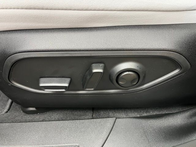 New 2026 Jeep Cherokee Laredo For Sale in Highland, IN