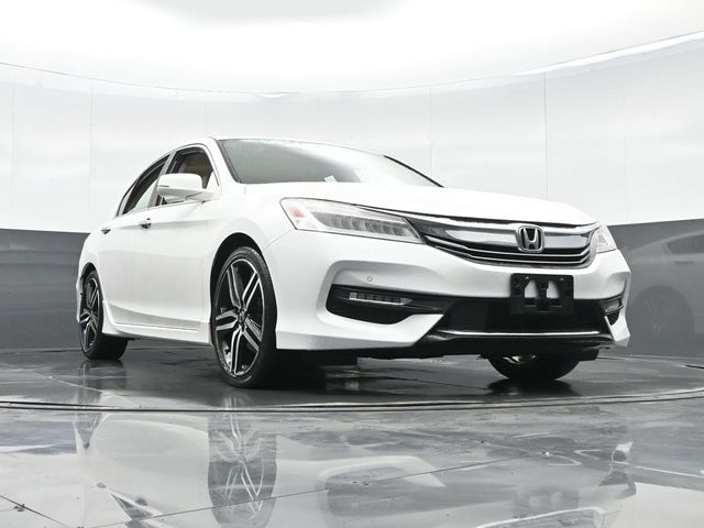 2016 Honda Accord Touring 30