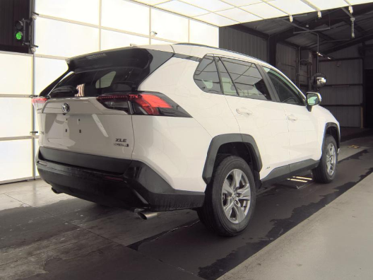 2023 Toyota RAV4 Hybrid XLE