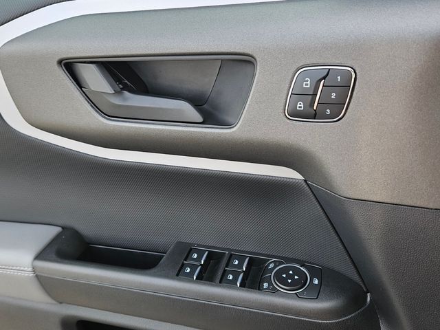 New 2025 Gray Ford Badlands image 29