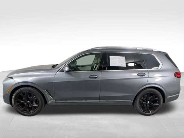 2025 BMW X7 xDrive40i 4