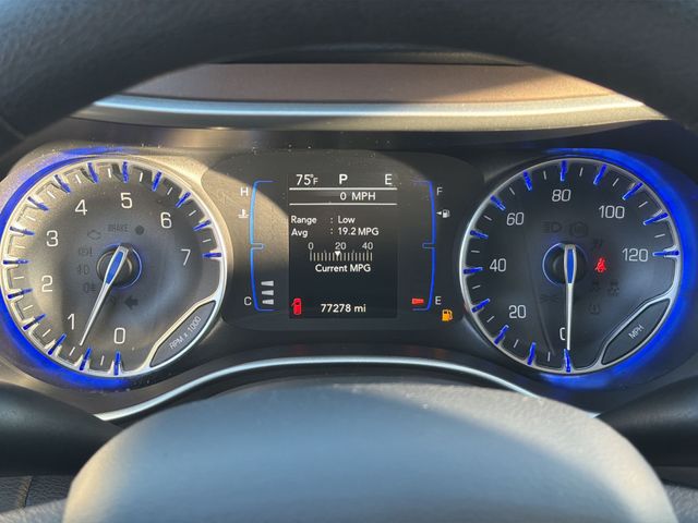 Used 2018 Red Chrysler Touring Plus image 23