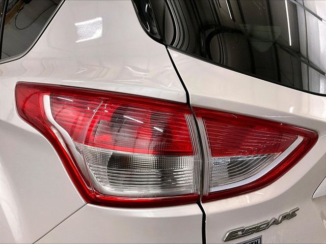 2015 Ford Escape SE White at Phil Fitts Ford