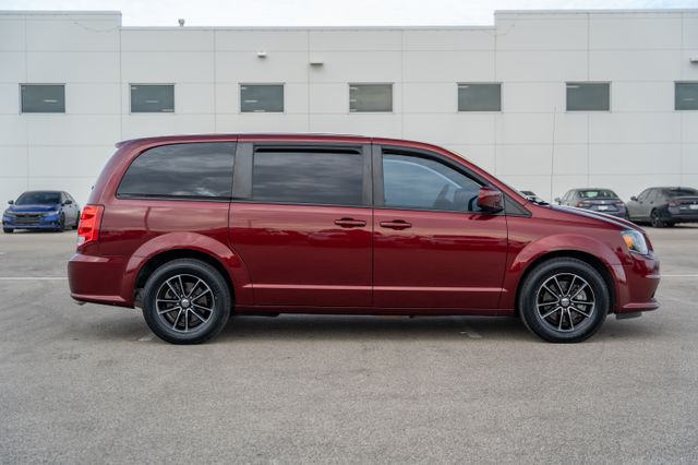 2019 Dodge Grand Caravan GT 8