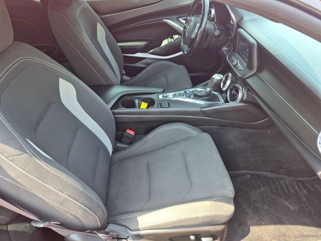 2017 Chevrolet Camaro - Image 29