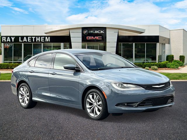 2015 Chrysler 200 #7
