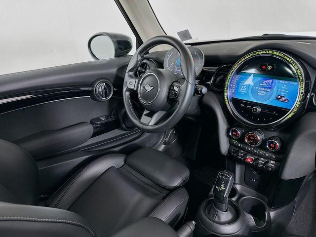 2022 MINI Cooper S Signature 22