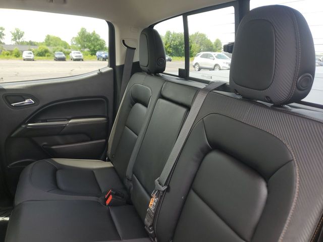 2022 GMC Canyon AT4 w/Leather 23