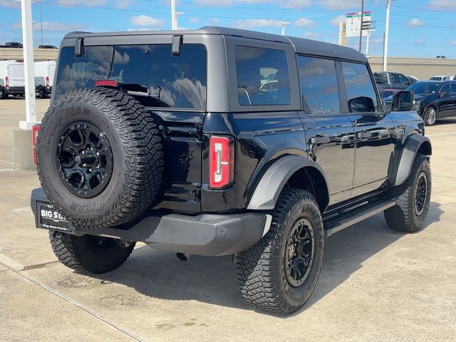 Used 2023 Black Ford Wildtrak image 3