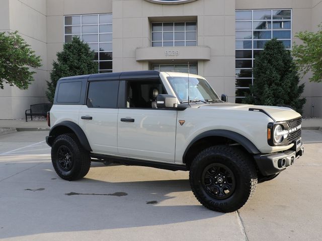 2025 Ford Bronco Badlands 4x4's photo